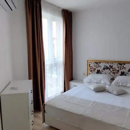 Apartament Aphrodite Gardens *