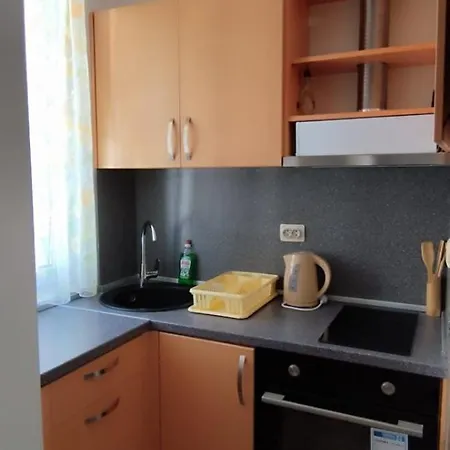 Aphrodite Gardens Apartament Słoneczny Brzeg
