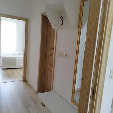 Apartament Aphrodite Gardens *